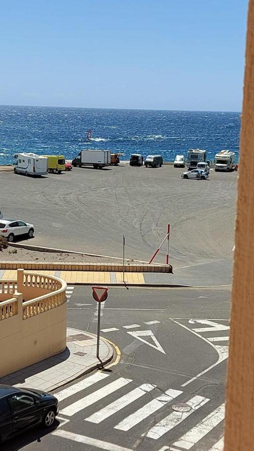 דירות Surfers Nest El Medano מראה חיצוני תמונה